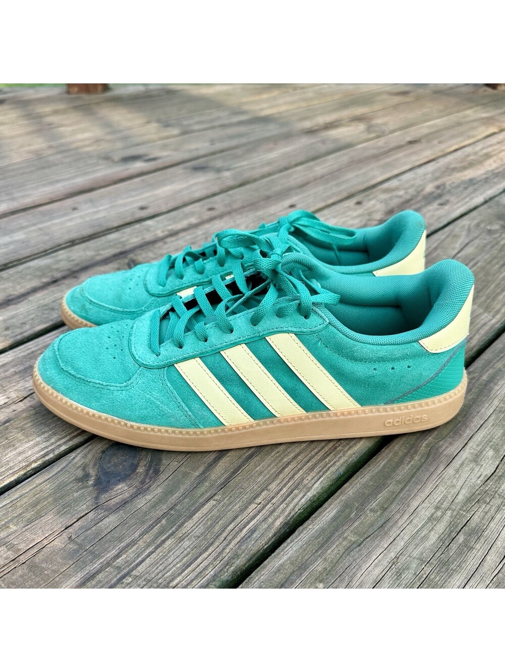 Adidas Breaknet Sleek Women Sz 10 Shoes Green Yellow Gum Bottom Sneakers JS5035
